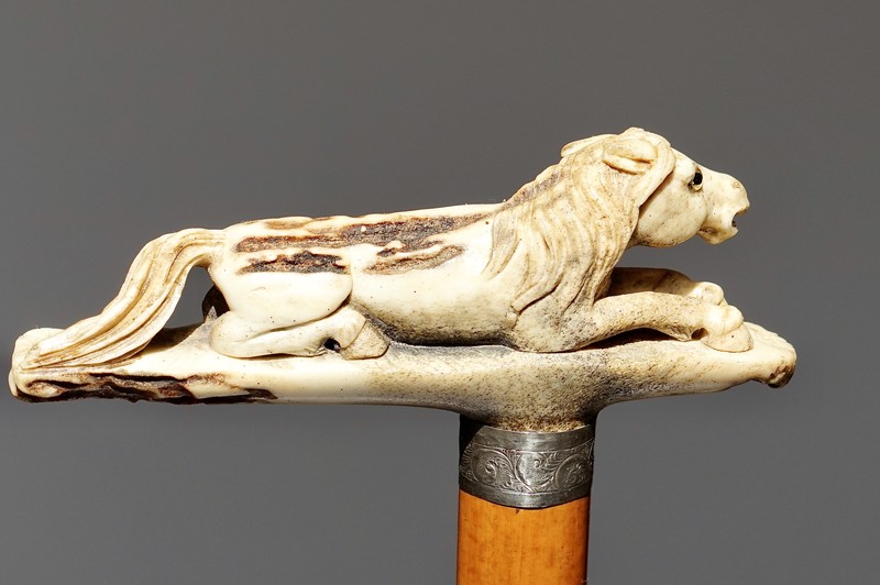 Lying Horse Cane. England, ca. 1900